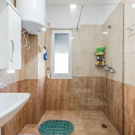 Apartment The Beachfront Bliss By Ps Golem (Tirana)