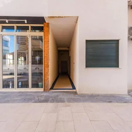 The Beachfront Bliss By Premium Selection Apartment *